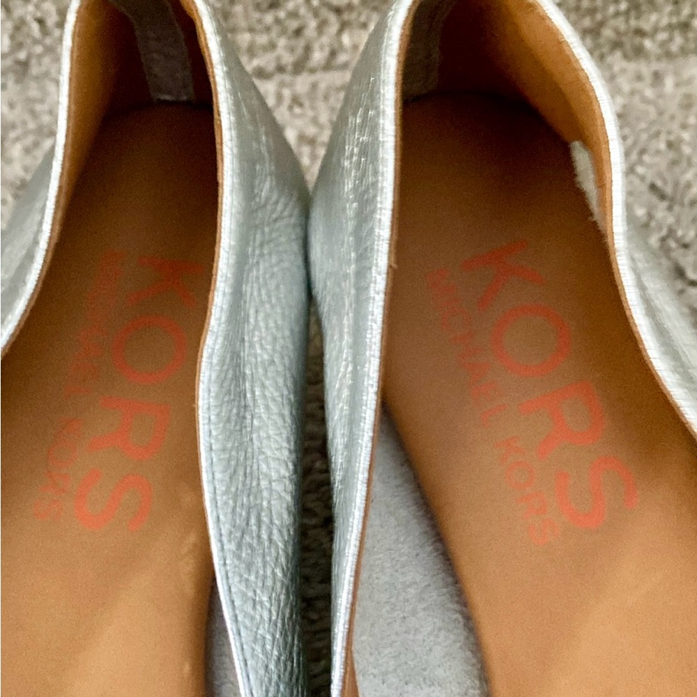 Michael Kors Silver Leather Women's Flats - Picture 3 of 4